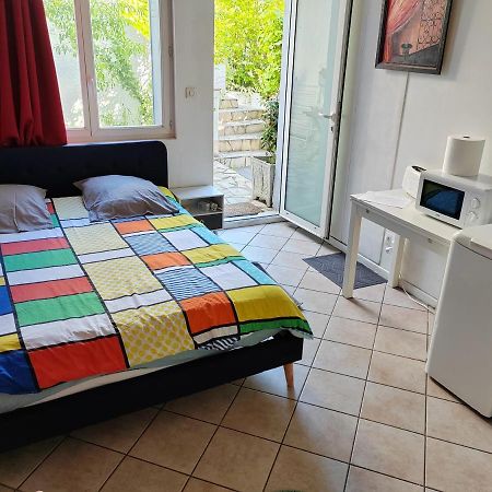 Chambre Meublee Independante, Avec Piscine Et Jardin, 1 Lit Pour 2 Personnes Direct Gare Aeroport Toulouse Exterior foto